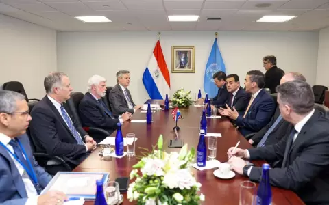 Pe�a en Nueva York convers� con altos funcionarios de los Estados Unidos