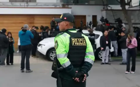 Gobierno de Per� coordina funerales de Fujimori