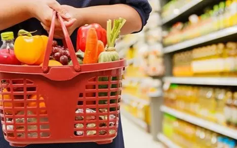 Alimentos cuestan hasta 170% m�s caros que el a�o pasado