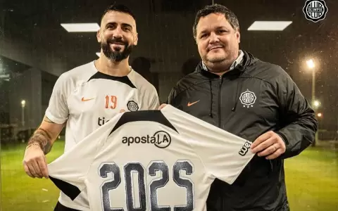 Olimpia oficializa la renovaci�n del contrato de Lucas Pratto