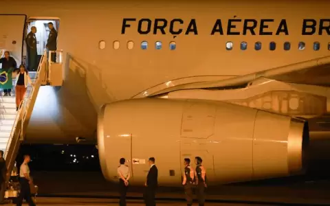 Brasil env�a primer avi�n para repatriar 240 ciudadanos desde L�bano