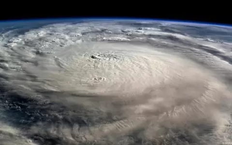 Galer�a de im�genes: Hurac�n Milton lleva inundaciones y destrucci�n a Florida