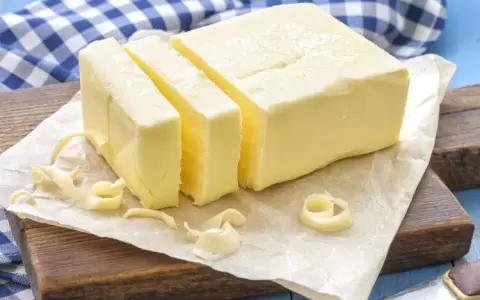 Mantequilla versus margarina: el eterno debate sobre cu�l de las dos incide m�s en la salud