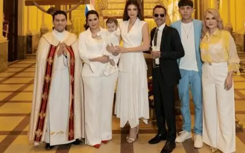 Nadia Ferreira y Marc Anthony llegaron al pa�s para ser padrinos