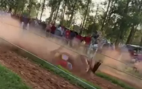Tras accidente de adolescente en carrera de caballos, MINNA acusa trabajo infantil