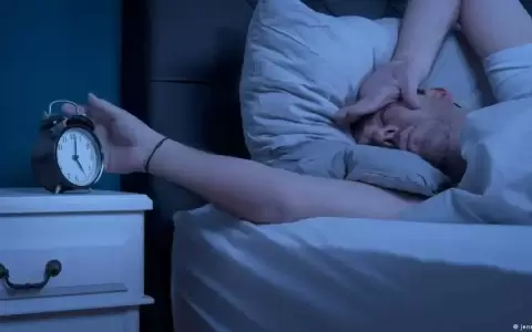 �Problemas para dormir? 10 alimentos altos en melatonina, la hormona del descanso reparador