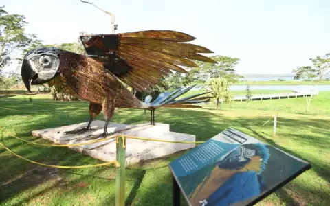 Declaran de inter�s tur�stico el Paseo de las Esculturas del Refugio Biol�gico Mbaracay�
