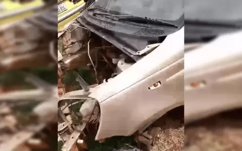 Mujer fue para retirar su veh�culo del "corral�n" y le robaron hasta el motor
