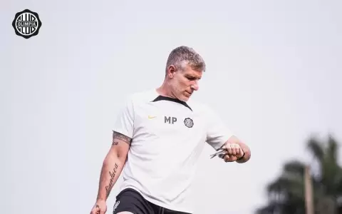 Olimpia: Mart�n Palermo recupera a un titular