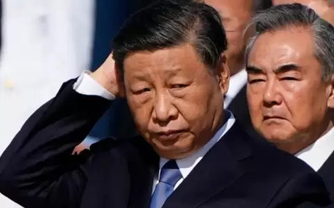 China amenaza a EE.UU. con "tomar medidas necesarias" por venta de armas a Taiw�n