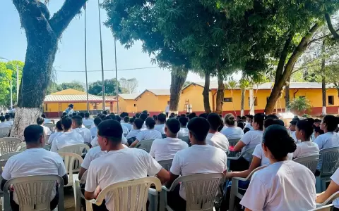 Joven est� en terapia intensiva por supuestos maltratos en Colegio de Polic�a