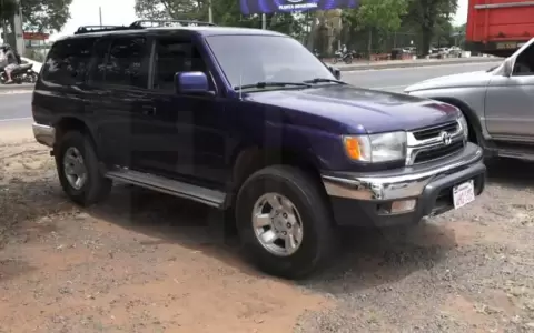 Polic�a localiza camioneta robada en Luque, pero no dan orden de allanamiento