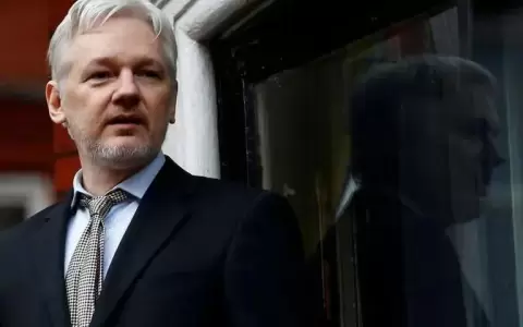 Assange: "Me declar� culpable de haber hecho periodismo"