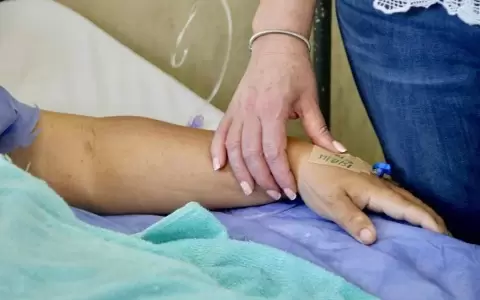 Cuidados paliativos: nueva ley humaniza la atenci�n en momentos cr�ticos de la vida