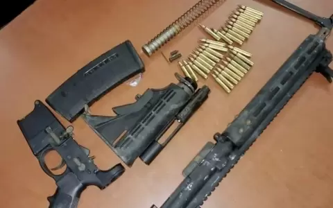 Durante nueva requisa en Tacumb�, hallan fusil y municiones