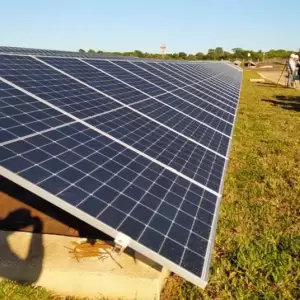 Planta solar despierta inter�s global.