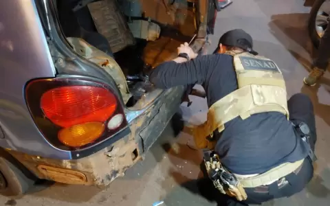 Senad incaut� drogas que iban en doble fondo en el Puente de la Amistad