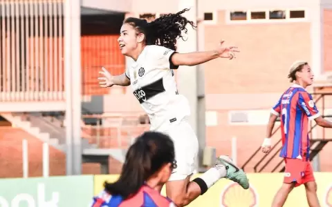 Olimpia golea a Cerro Porte�o en el Supercl�sico femenino
