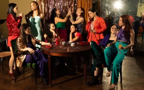 Estreno teatral: C�a. Tr�nsito presenta �Fiesta� en Espacio E