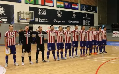 Paraguay supera a Catalu�a y es semifinalista del Mundial C20