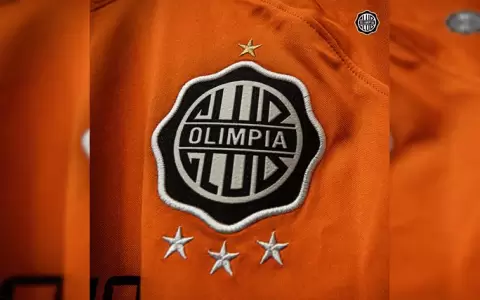 �Olimpia aguanta con uno menos y conquista su estrella 47!