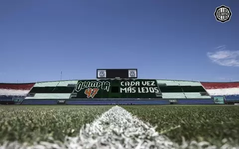 �Cada vez m�s lejos�: el mosaico de Olimpia para celebrar la 47