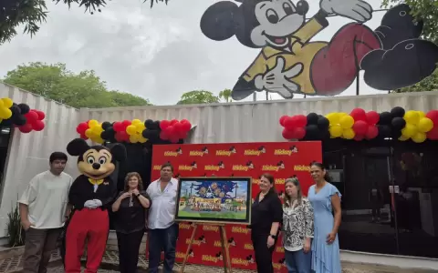 Mickey celebra 55 a�os de sabores que cuentan historias