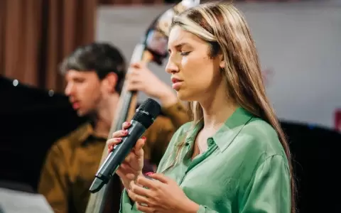 "Puente Sonoro": taller de composici�n musical con Jos� Carra y Carmen Lancho