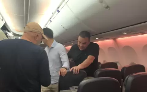 Viaje a EE. UU.: Amarilla denuncia maltrato de un funcionario que exig�a privilegios por ser colorado