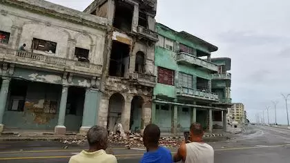 Crisis en Cuba: huracanes, sismos y apagones disparan las protestas populares contra el régimen