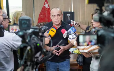 �Bachi� llevar� ante Mesa Directiva inquietud del SPP por trato de senadora "Yami Nal" a periodista