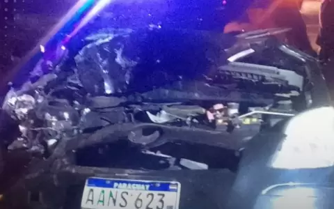 Agente de la PMT protagoniz� accidente y esc�ndalo en estado de ebriedad