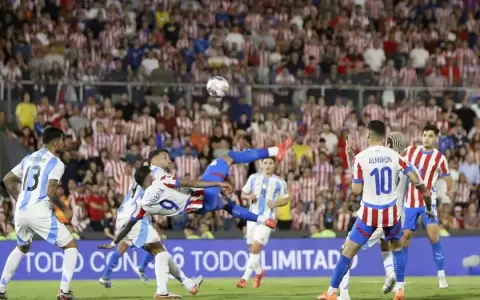 �Hist�rica victoria de Paraguay ante la campeona del mundo!