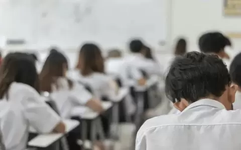 Estiman migraci�n de alumnos de colegios privados a p�blicos.