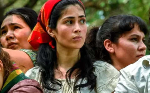 Estreno de "Re-Existir", teatro f�sico en homenaje a luchadoras latinoamericanas en Espacio E