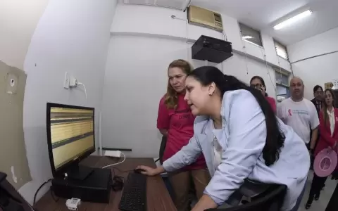 Campa�a Octubre Rosa logr� incrementar estudios de mamograf�a en todas las instituciones p�blicas.