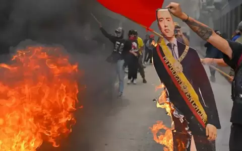 Organizaciones sociales de Ecuador reclaman: "�Fuera Noboa!"
