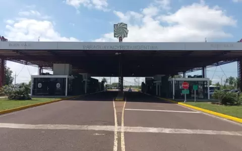 Tras cuatro a�os de cierre, vuelven a habilitar el paso fronterizo entre Ayolas e Ituzaing�
