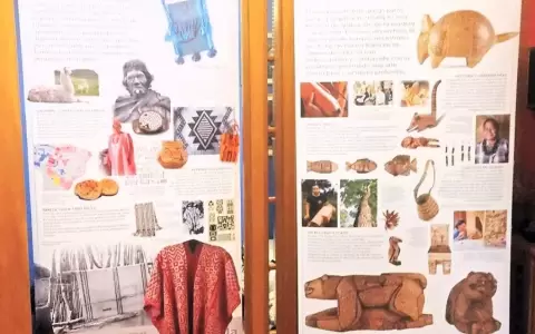 La muestra "Viaje al Gran Chaco" se realiza en la Scuola Dante Alighieri