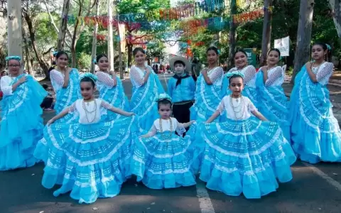 �ltima edici�n 2024 de los encuentros culturales en el Parque Caballero