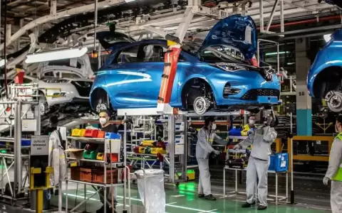 Nissan suprimir� 9.000 puestos de trabajo en todo el mundo