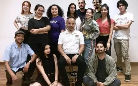 "La vida es sue�o": la EMAD brinda homenaje a Mar�a Elena Sachero en la Manzana