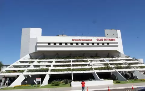 Aeropuerto recibi� 233 vuelos y m�s de 10.000 pasajeros para la final de la Sudamericana
