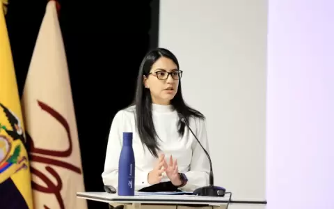 Noboa nombra a Sariha Moya como nueva vicepresidenta de Ecuador tras la suspensi�n de Abad