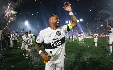 Coto Nogu�s: "Richard Ortiz no puede retirarse en otro club que no sea Olimpia"