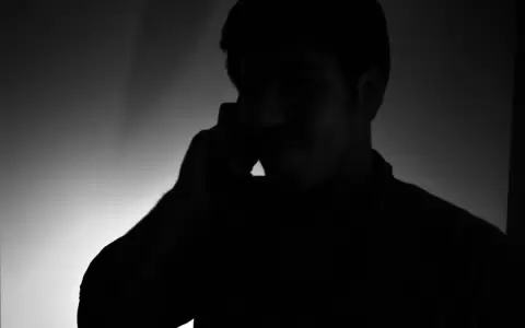 Nueva forma de espiar llamadas telef�nicas: IA y radares transcriben conversaciones, incluso con ruido