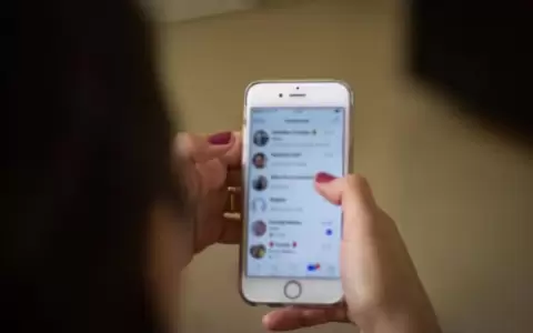 Proyecto de ley busca combatir el "grooming" o acoso sexual online a menores de edad