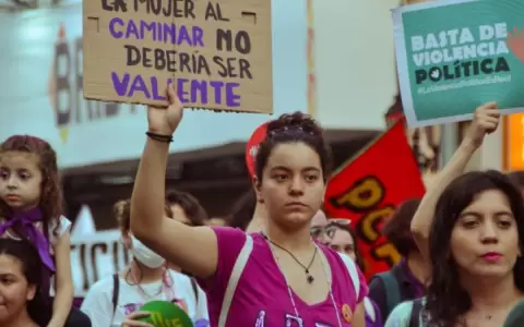 25N: convocan a una marcha multitudinaria por el fin de la violencia hacia las mujeres