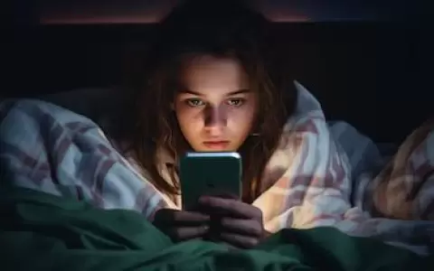 �C�mo la tecnolog�a que nos conecta tambi�n propicia el aislamiento?