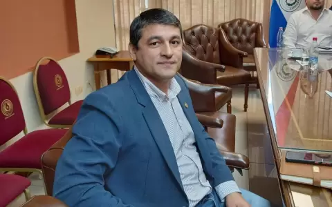 Fiscal�a abre sumario contra Aldo Cantero por supuesta violencia familiar